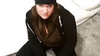 this woman living on street near to my abode, this babe gave me sex for smoke and swallow. No Fuck-Rubber, REAL