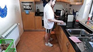 Wife copulates chef in cooking class and cums multiple times