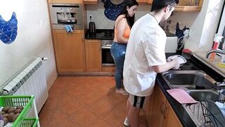 Wife copulates chef in cooking class and cums multiple times