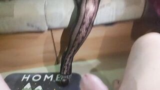 Beenie Blows a Petite Cock