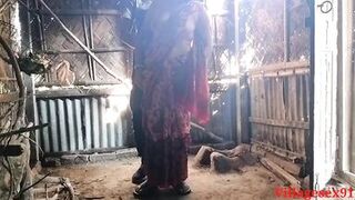 Red Saree Wife Outdoor Irrumation ( Official Movie By Villagesex91)