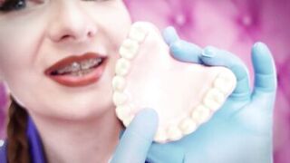 ASMR: eating food with braces, blue nitrile gloves fetish (SFW movie) Arya Grander