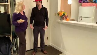 Stepmom welcomes home and pleases stepson