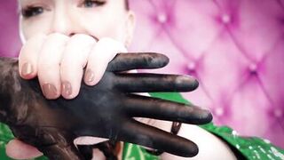 ASMR clip: nitrile gloves and oil - fetish Glaminatrix Arya Grander - great relax hawt sounding POV