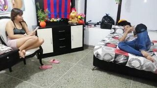 During The Time That I was resting, my brother arrived wanting to fuck and since I don't pay attention to him, that guy looks for a way to fuck my vagina