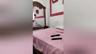 We all need a older woman like Sara who does it well for us.