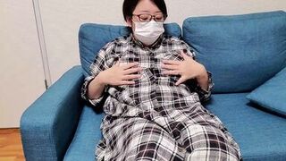 Married Woman Showing Her Slit Juicy - 1 image
