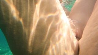 Risky Drilled swim gal underwater Public Anal and snatch fuck on the beach JessiJek