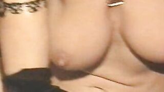 Threesome sex for a slutty and eager Italian milf sc 4 - 3 image