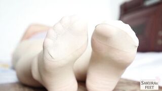 SAKURAsFEET - Footjob in stockings for my dear fans!