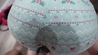 Creampie gift of fate - Stepmom stuck under the bed!