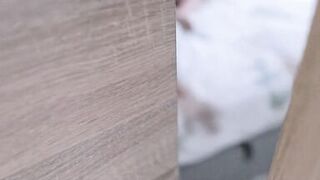 Ukrainian girl is asking for help