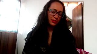 Colombian SEXOLOGIST evaluates you - 2 image