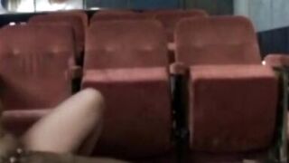 White House Wife Gets Banged By BBC While Feeling Good