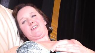 Claudia is already open to a lot ...