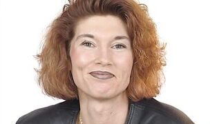 deutsche Milf Fleischfotze verwoehnt sich mit dildo