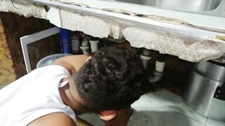 1 p I fuck the plumber when my husband is not