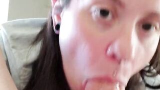 Closeup 69 Throatpie