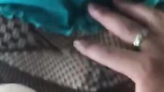 Il Mio Nipote Mi Sorprende a Masturbarmi e MI RIEMPIE LA FIGA  DI SPERMA MENTRE SQUIRTO !!! - 15 image