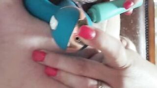 Women whimpering to cum