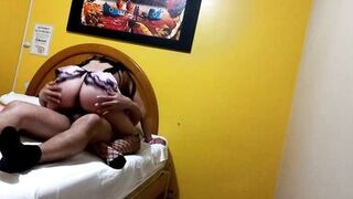 Beautiful maid with the body of a goddess fucking intensely to lower the heat