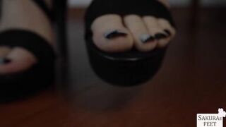 SAKURAsFEET - I'm your Japanese Femdom and now I want to play with your dick!