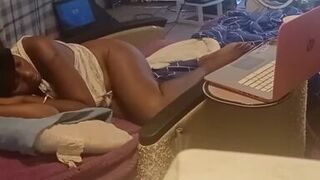 Solo Sexy Ebony Milf