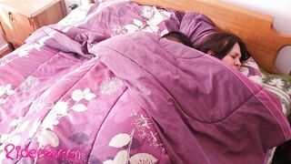 Stepmom shares bed with hot stepson.. surprise for her - 9 image