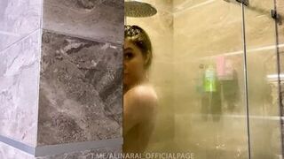 I spied on my stepmom in the shower and unexpectedly got sex